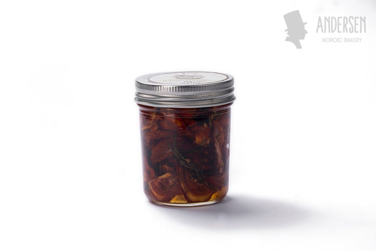Olive oil sundried tomatoes