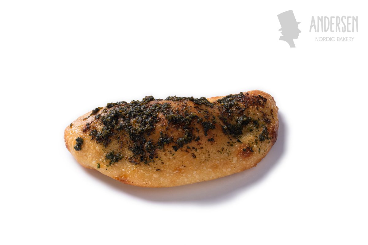 Pesto flat bread